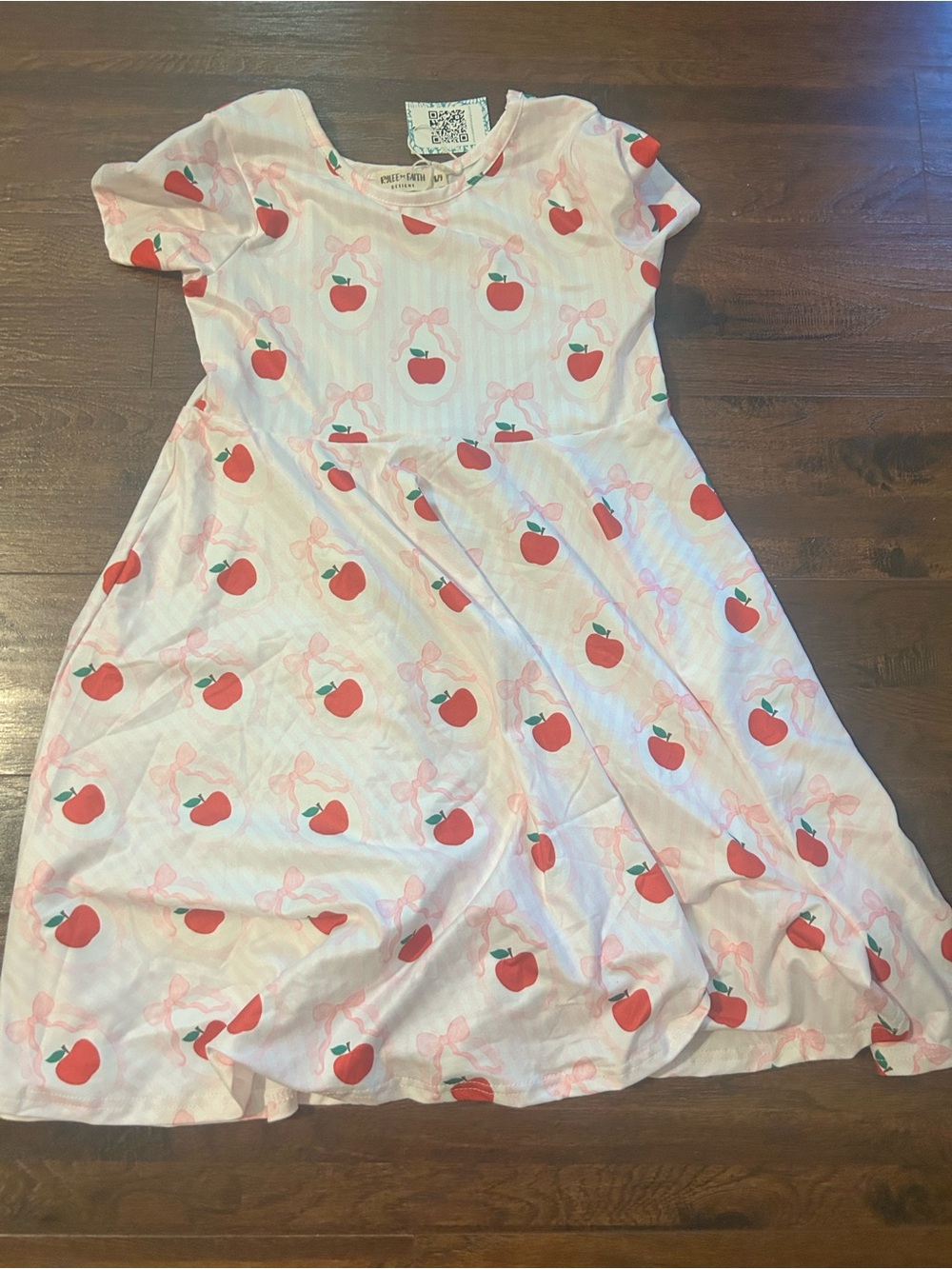 Back to school  Pink Apple Print Girls' dress. Very soft
